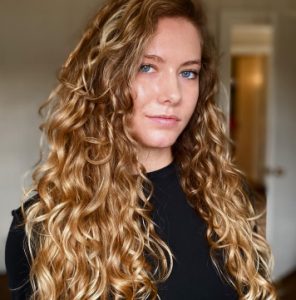 great hairstyle for curly hair